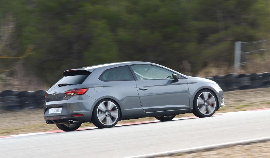  Seat Leon Cupra 280 2013 года  (фото 19 из 67)